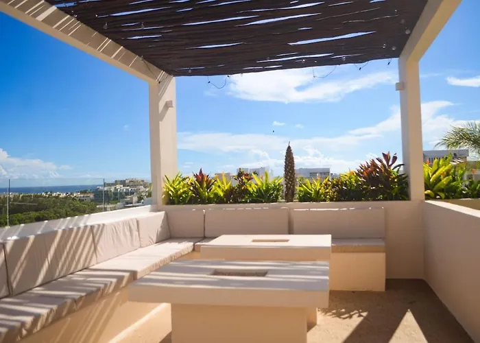 Modern Caribbean Studio, With Sea View