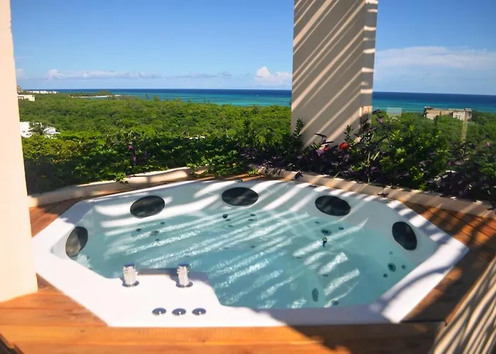 Modern Caribbean Studio, With Sea View Apartment *